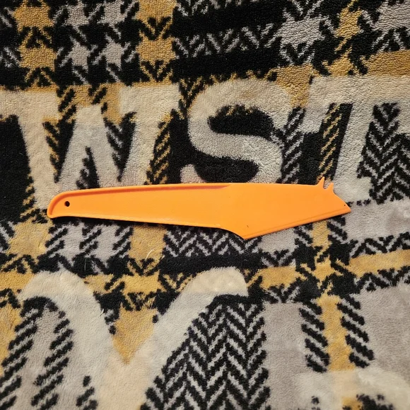 ==$4 each / 5 for $15 / 10 for $25 Tupperware tools / minis / gadgets - Picture 6 of 14